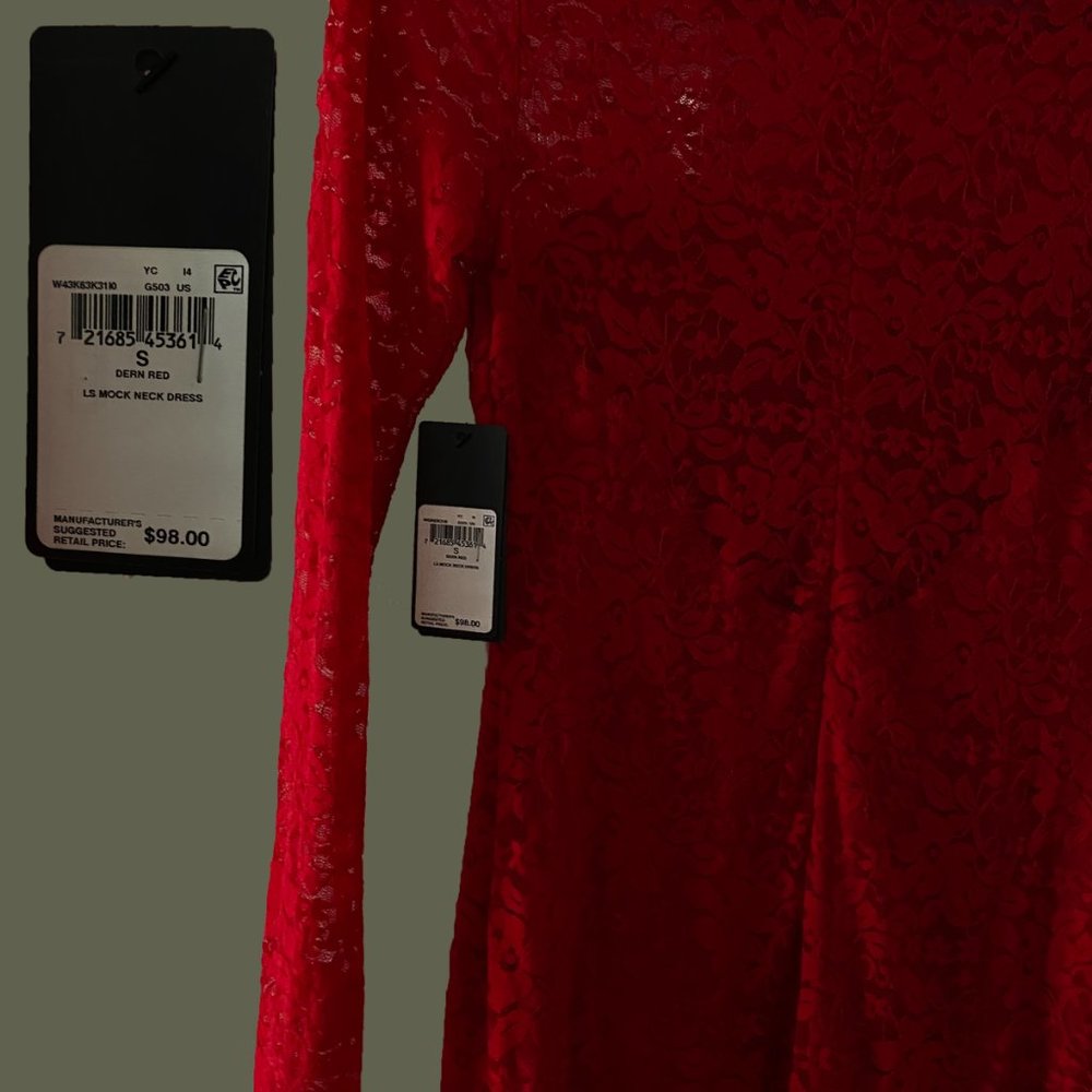 RED LACE BODYCON DRESS - Picture 3 of 3